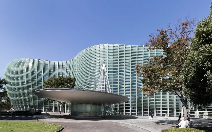 The undulating glass front of The National Art Center, Tokyo, by Kisho Kurokawa